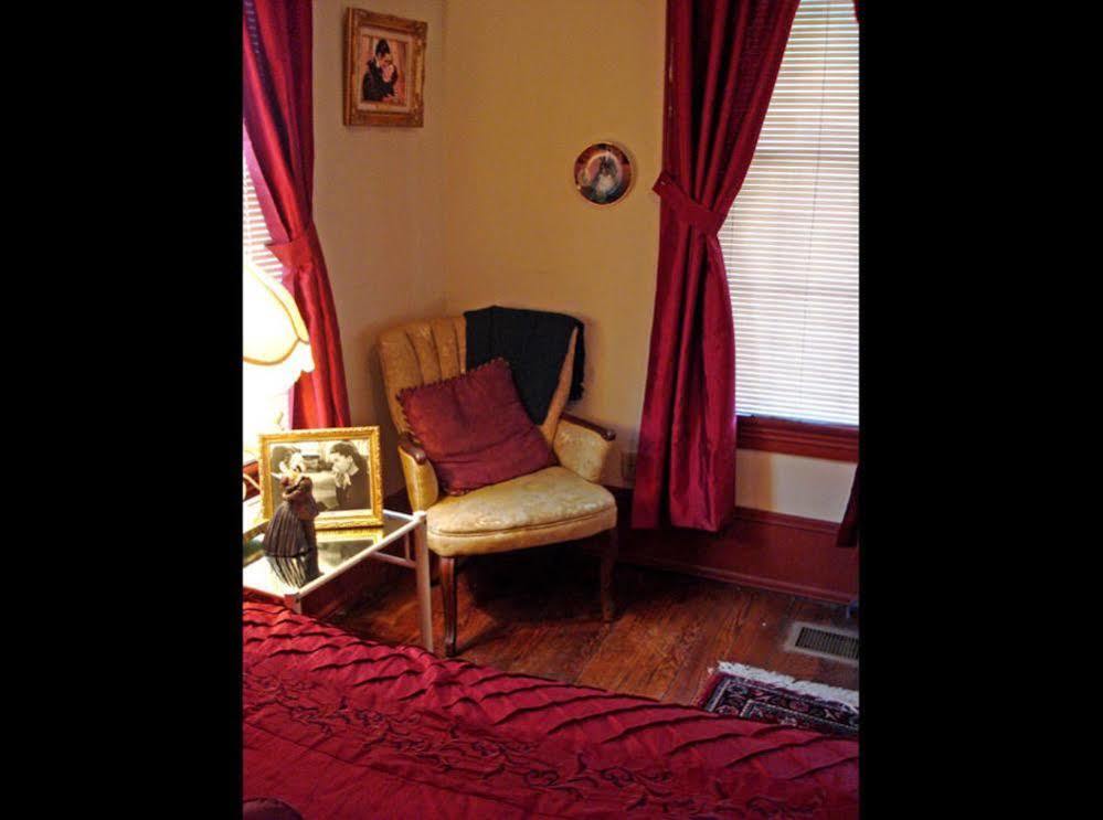 Goodbread House Bed And Breakfast Saint Marys Exterior foto